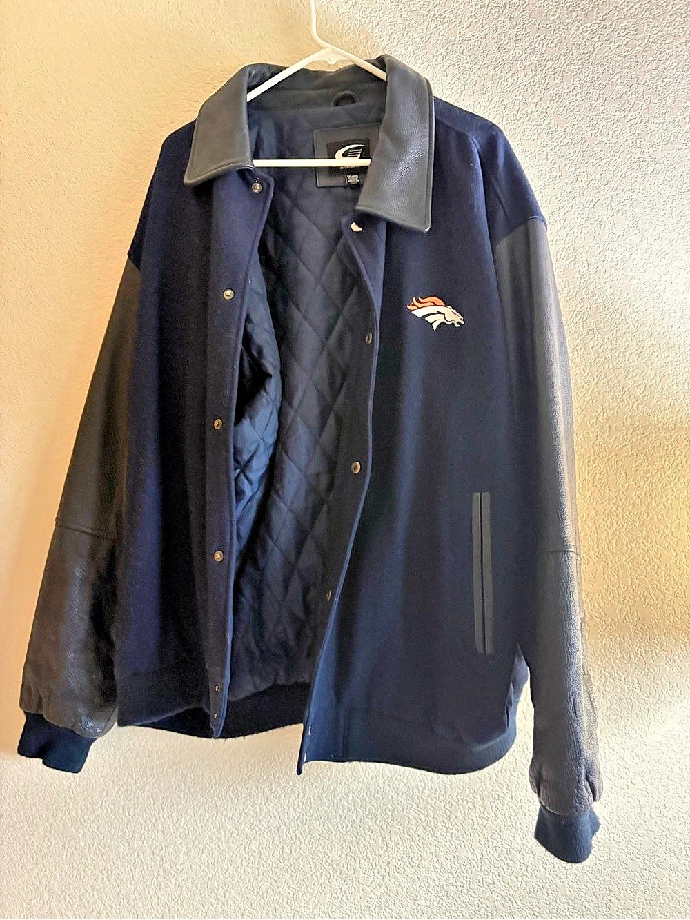 G-III Sports by Carl Banks Broncos Varsity Jacket XL